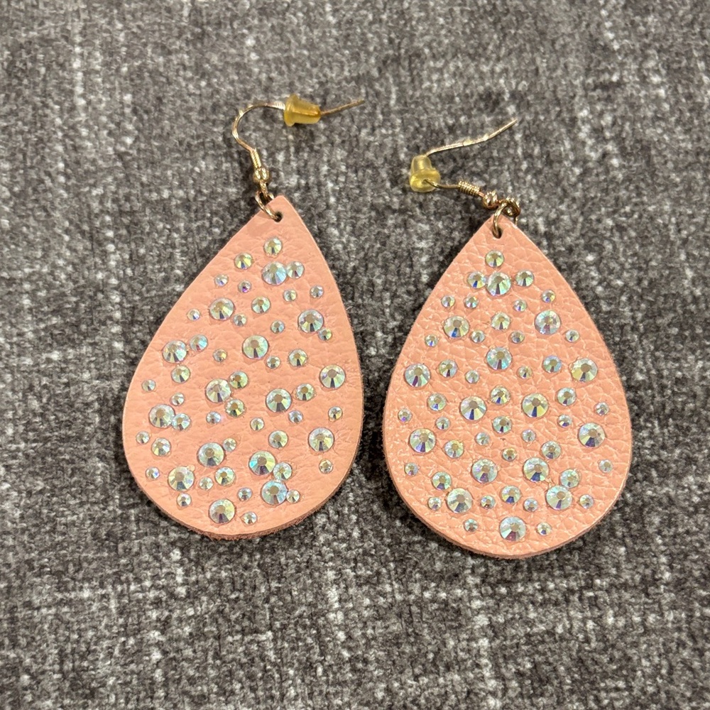 Champagne irredescent rhinestone leather earring